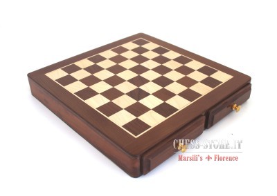 Wooden chess board